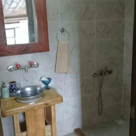 Kamp alanı Teos Sanat Kampi *